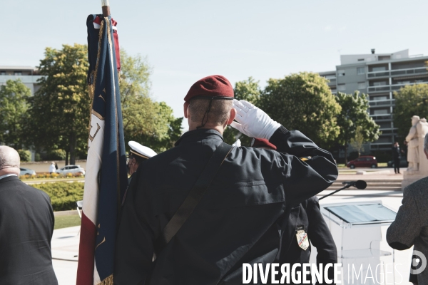 Ceremonie du 8 Mai - 8 May Ceremony