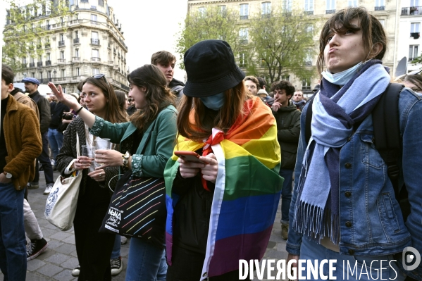 Soirée du 1er tour à l élection présidentielle 2022, avec les citoyens qui soutiennent Jean-Luc Mélenchon, candidat de la France Insoumise.