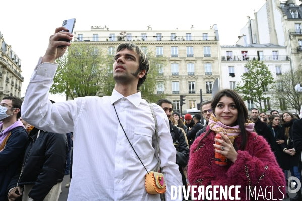 Soirée du 1er tour à l élection présidentielle 2022, avec les citoyens qui soutiennent Jean-Luc Mélenchon, candidat de la France Insoumise.