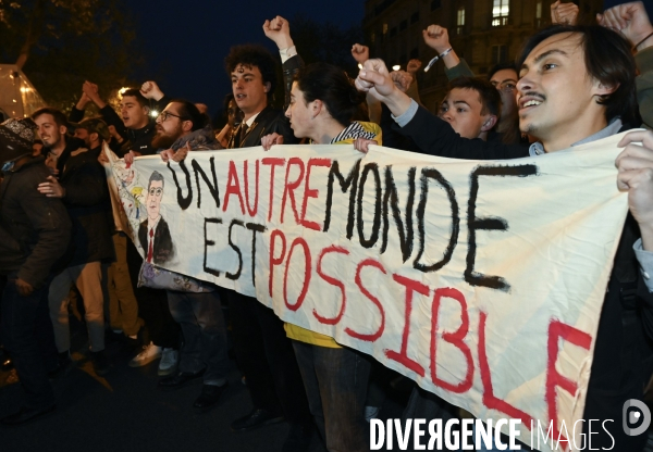 Soirée du 1er tour à l élection présidentielle 2022, avec les citoyens qui soutiennent Jean-Luc Mélenchon, candidat de la France Insoumise.