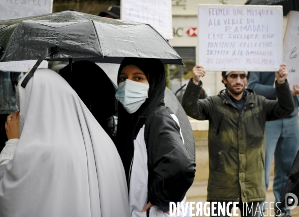 Manifestation contre la menace d une fermeture administrative de six mois de la mosquee de pessac