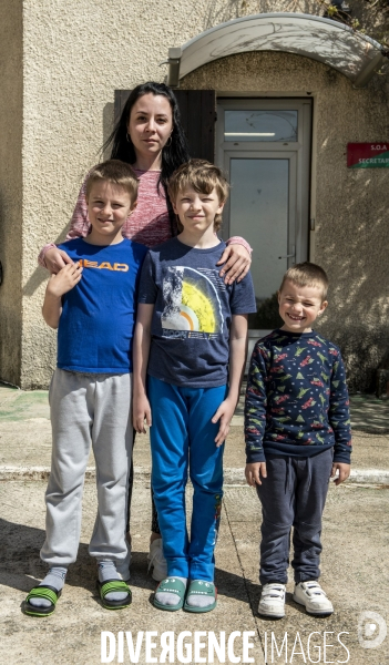 Familles ukrainiennes de légionnaires accueillies au Centre d hébergement  de la Légion étrangère à La Ciotat