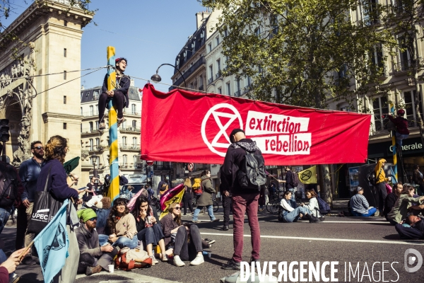 Action de extinction rebellion (xr) pour le climat.