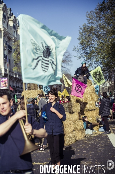 Action de extinction rebellion (xr) pour le climat.