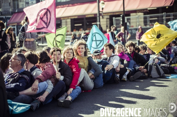 Action de extinction rebellion (xr) pour le climat.