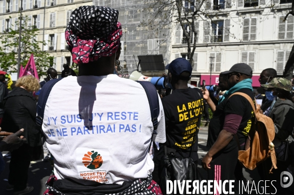 Manifestation entre les 2 tours, contre l extreme droite, le racisme, le fascisme.