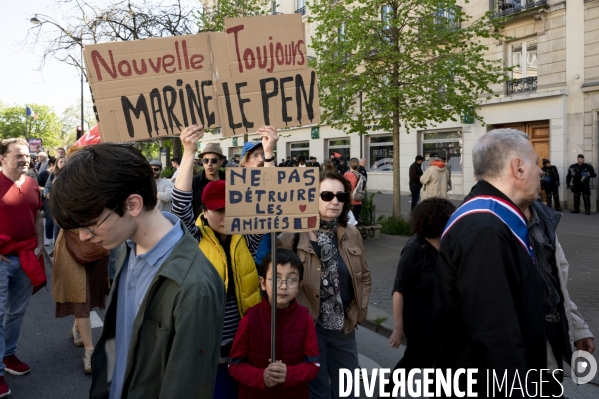 Marche contre l extrême droite