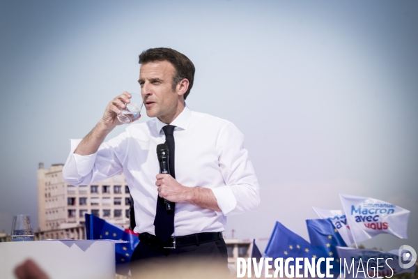 Macron à Marseille - Meeting d entre-deux-tours