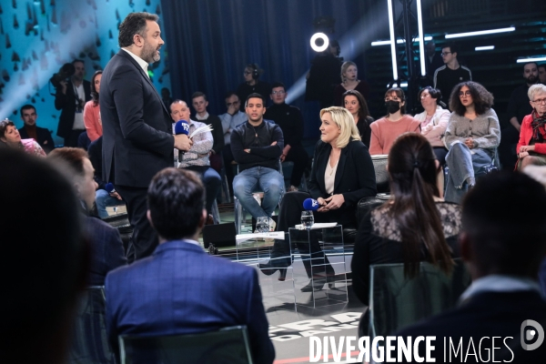 Marine le pen - bfm tv - la france dans les yeux