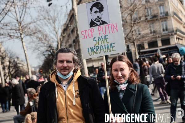 PARIS - Rassemblement pour l Ukraine et contre l invasion Russe