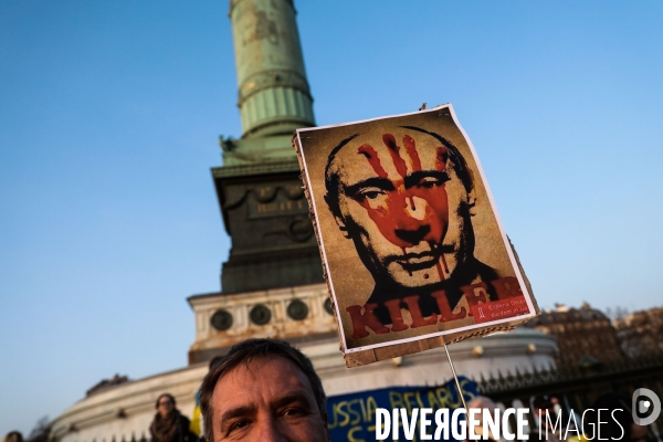 PARIS - Rassemblement pour l Ukraine et contre l invasion Russe