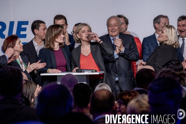 Dernier meeting de Valérie Pécresse avnt le 1er tour de l élection présidentielle/