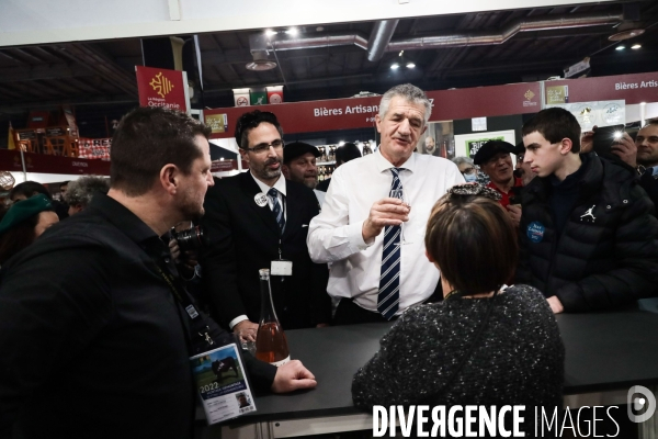 Jean lassalle visite le salon de l agriculture