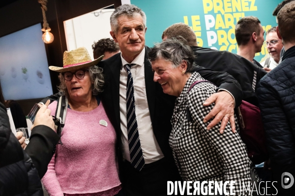 Jean lassalle visite le salon de l agriculture