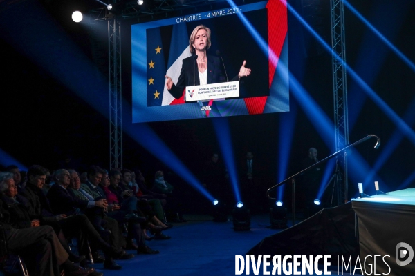 Valerie pecresse a chartres sur la decentralisation