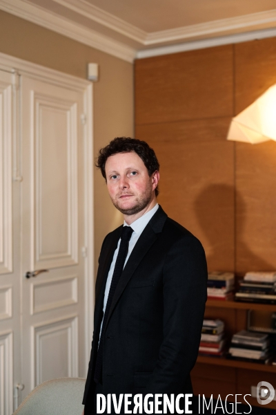 Portrait de Clement Beaune