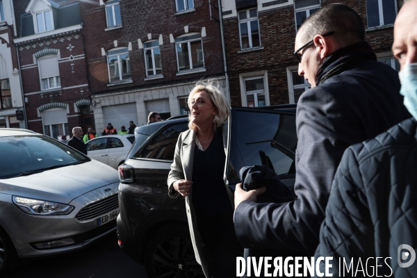 Marine le pen dans le nord