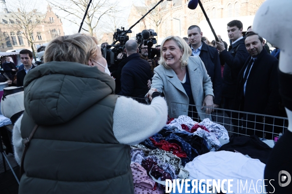 Marine le pen dans le nord