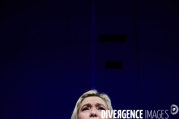 Marine le pen dans le nord