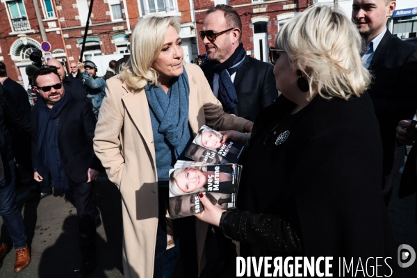 Marine le pen - retour a henin beaumont