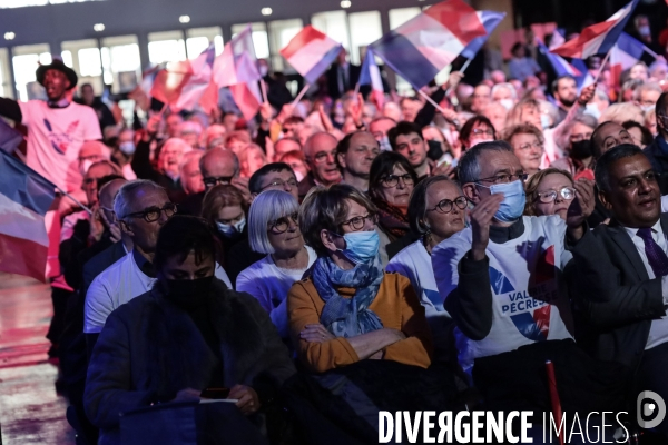 Valerie pecresse - meeting de la porte de versailles