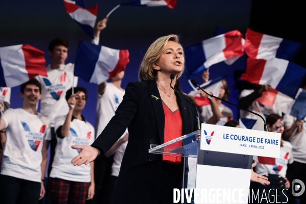 Valerie pecresse - meeting de la porte de versailles