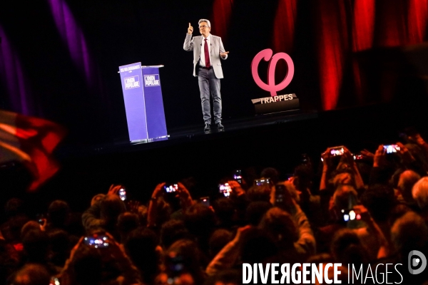 Jean luc melenchon - meeting en hologramme de trappes