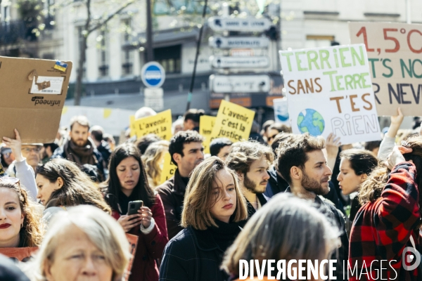 Marche Look up pour le climat et la justice sociale