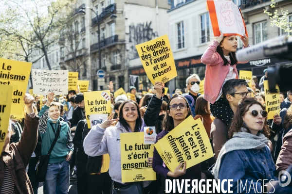 Marche Look up pour le climat et la justice sociale