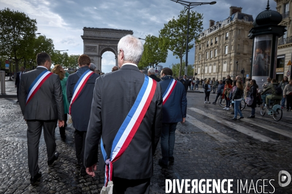 Commémoration du 107ème anniversaire du génocide des Arméniens en 1915 à l Etoile