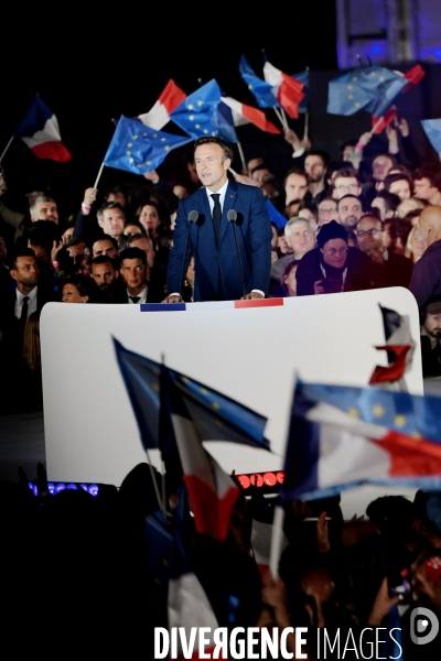 Emmanuel Macron au champ de mars pour fêter sa victoire à l élection présidentielle 2022