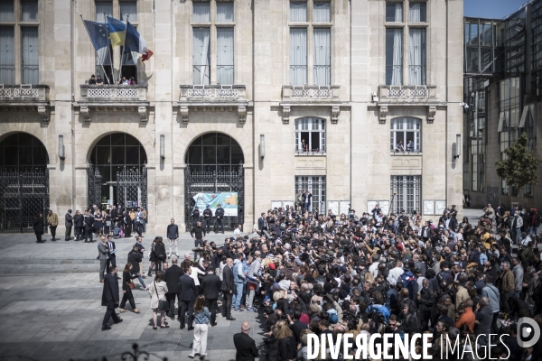 Déplacement d Emmanuel Macron à Saint-Denis