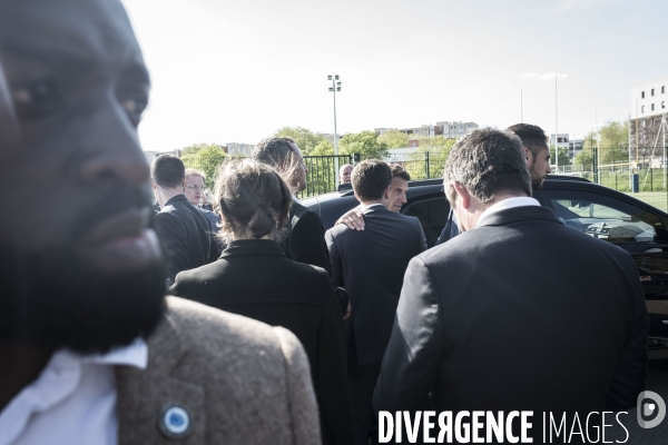 Déplacement d Emmanuel Macron à Saint-Denis