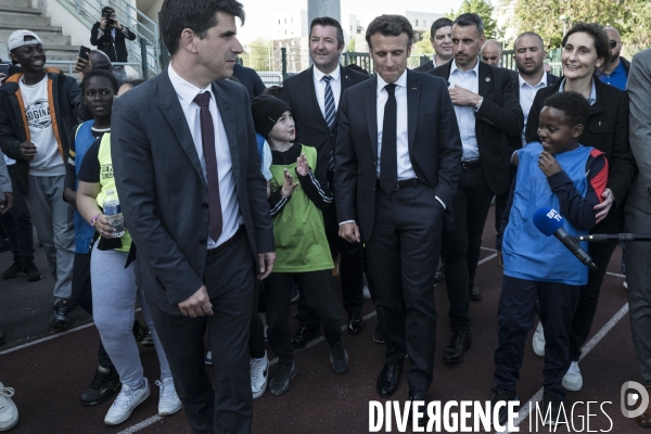 Déplacement d Emmanuel Macron à Saint-Denis