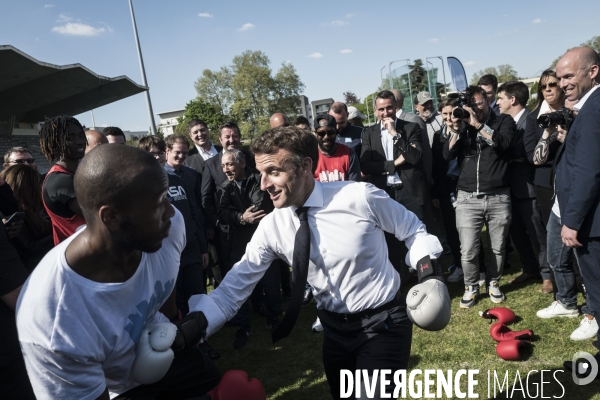 Déplacement d Emmanuel Macron à Saint-Denis