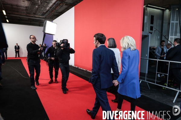 Arrivees des candidats pour le debat macron-le pen