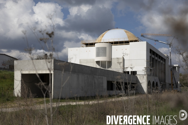 La Grande Mosquée de Tours, en chantier depuis 2008