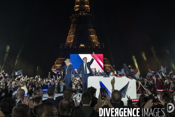 Emmanuel Macron réélu, au Champs de Mars.