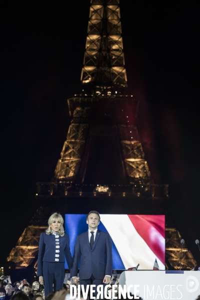 Emmanuel Macron réélu, au Champs de Mars.