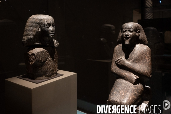 Pharaon des deux terres au musée du Louvre.