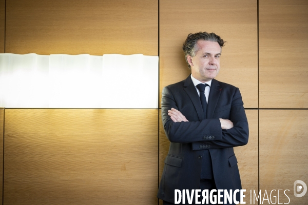 Christophe Béchu, maire d Angers