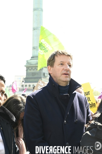 Europe Ecologie les Verts à la Marche pour le futur 2022, le 9 avril à Paris. Walk for the future.