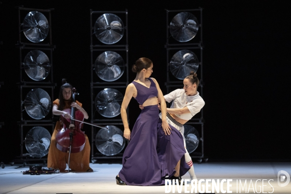 YOUME de Honji Wang et Sébastien Ramirez