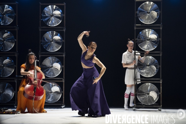 YOUME de Honji Wang et Sébastien Ramirez