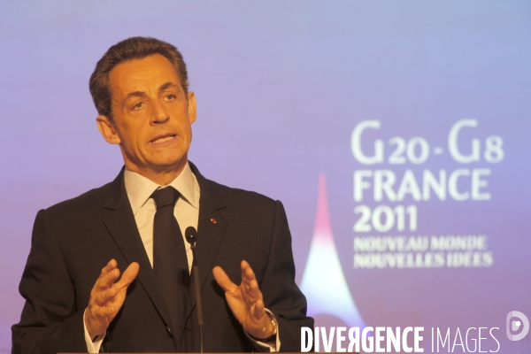 Conférence de presse de NICOLAS SARKOZY, présentation de la présidence française du G8 et du G 20