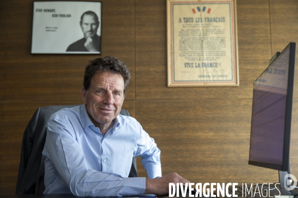 Geoffroy Roux de Bézieux président du MEDF, dans son bureau.