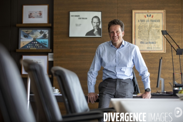 Geoffroy Roux de Bézieux président du MEDF, dans son bureau.