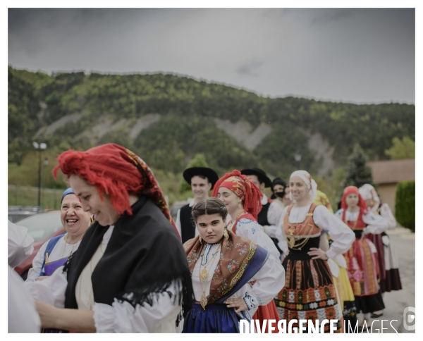 Le long de la Transbassealpine Digne Nice ( le bois et autres racontards )