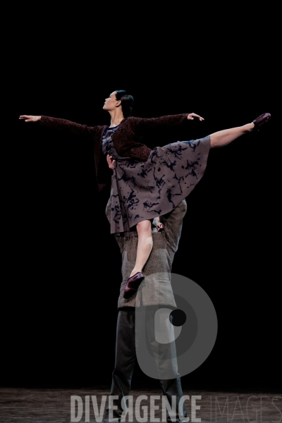 Another Place / Mats Ek / Ballet de l Opéra national de Paris