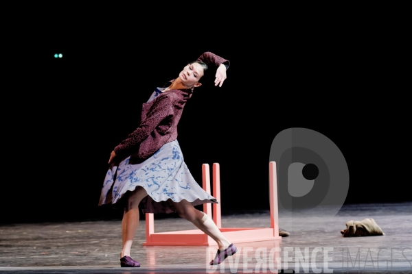 Another Place / Mats Ek / Ballet de l Opéra national de Paris